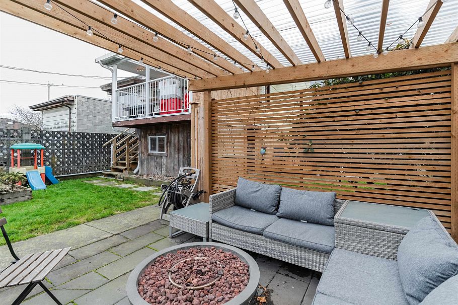 2689 Mcgill Street Vancouver, BC - 29