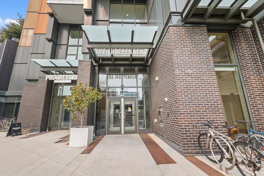 608 285 E 10th Avenue Vancouver, BC - 23