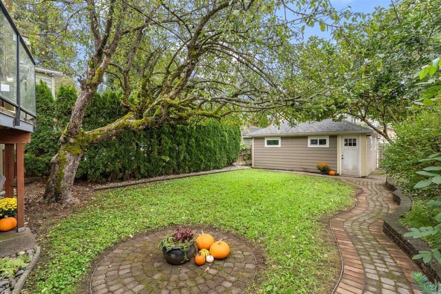 4833 Lanark Street Vancouver, BC - 34