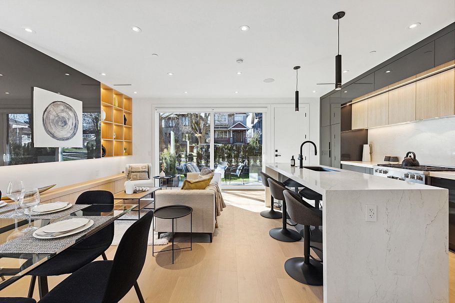 1 3081 West 14th Avenue Vancouver, BC - 14