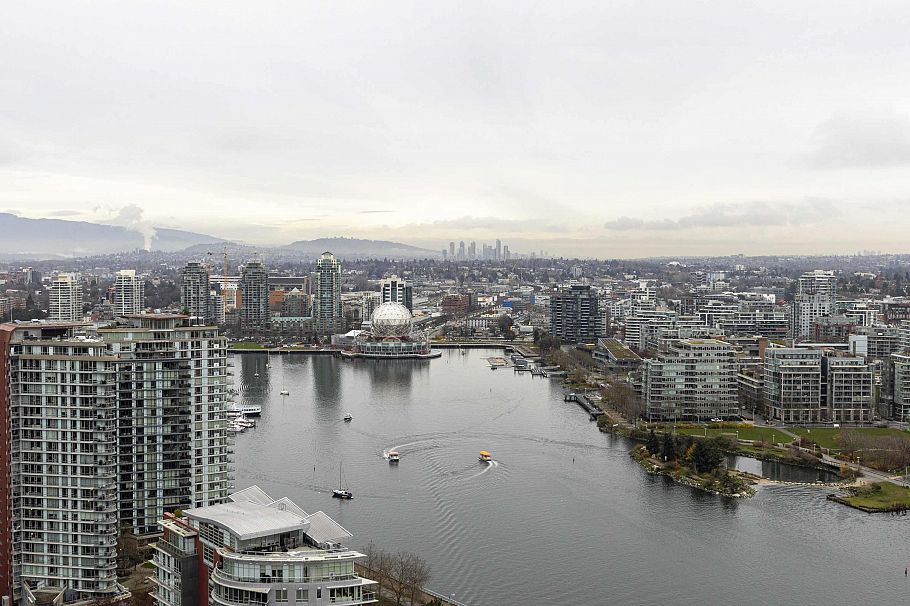 3805 1033 Marinaside Crescent Vancouver, BC - 25