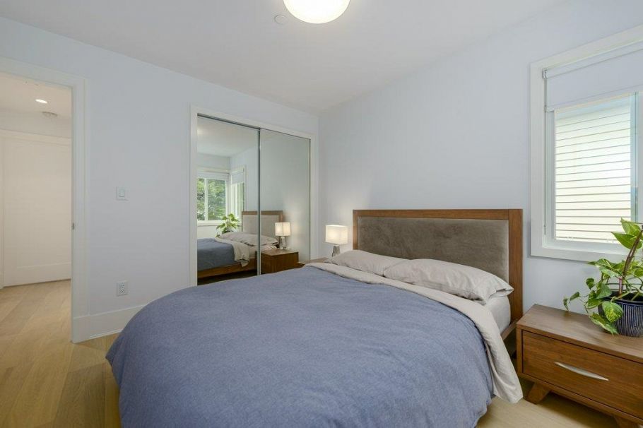 5051 Sherbrooke Street Vancouver, BC - 16