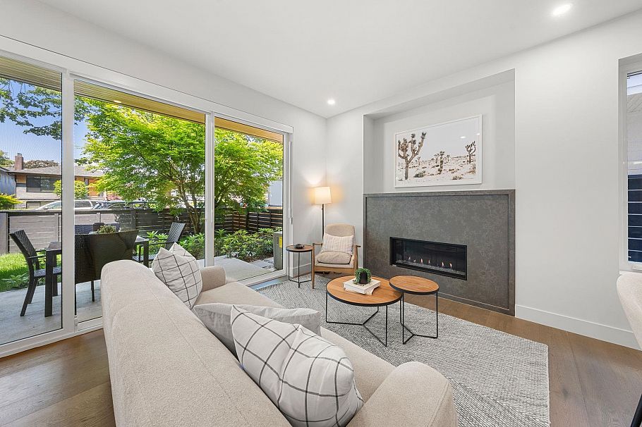 1 638 E 46th Avenue Vancouver, BC - 4