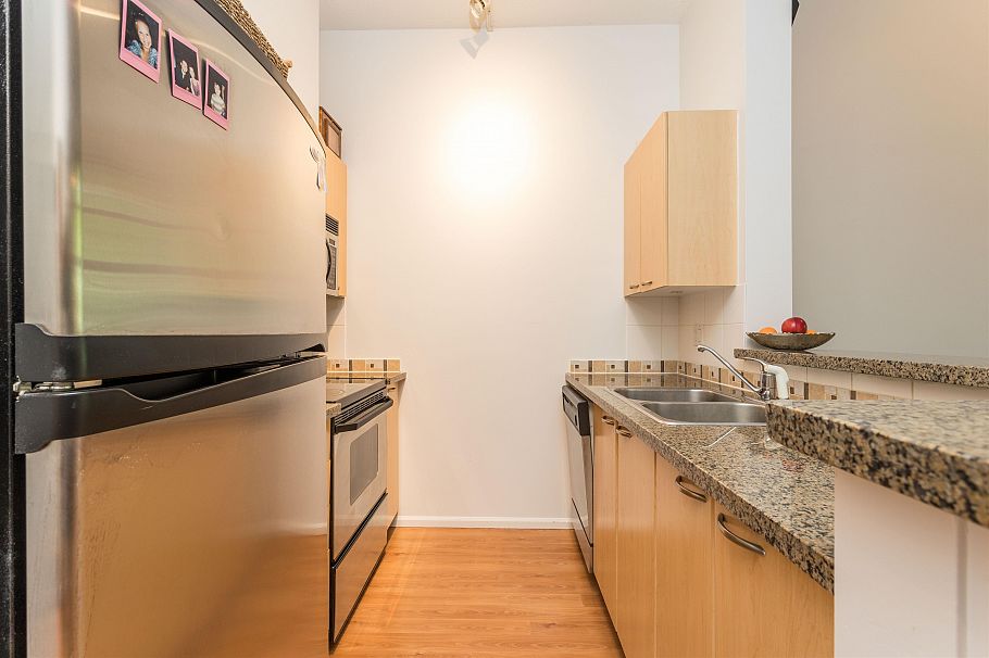 TH8 707 Broughton Street Vancouver, BC - 9