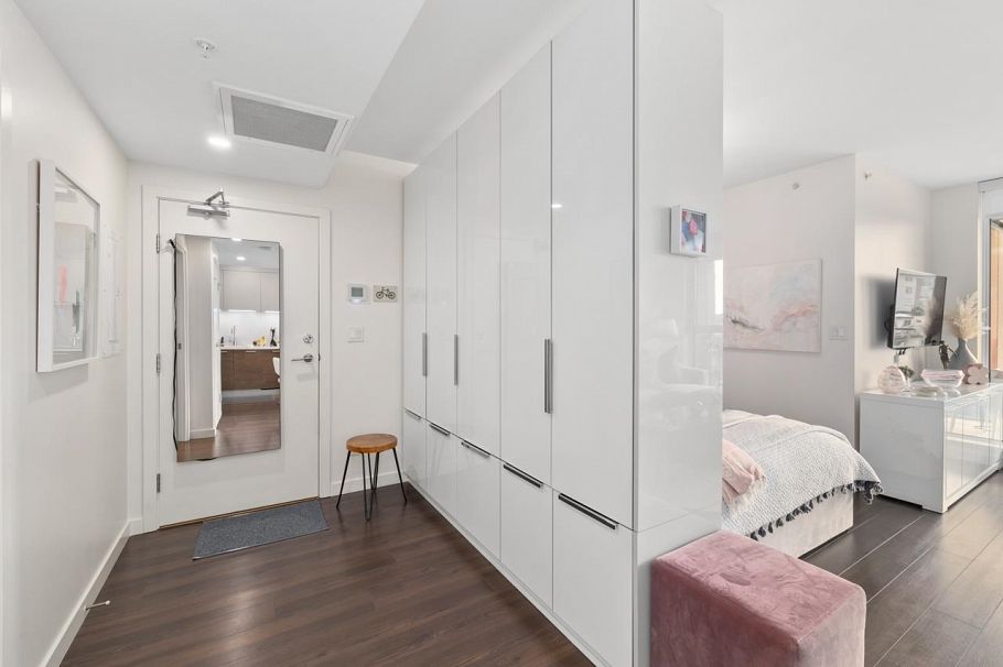 608 285 E 10th Avenue Vancouver, BC - 18