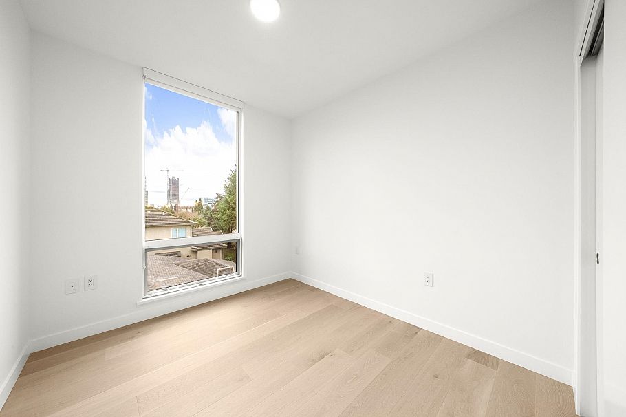 305 5212 Cambie Street Vancouver, BC - 7