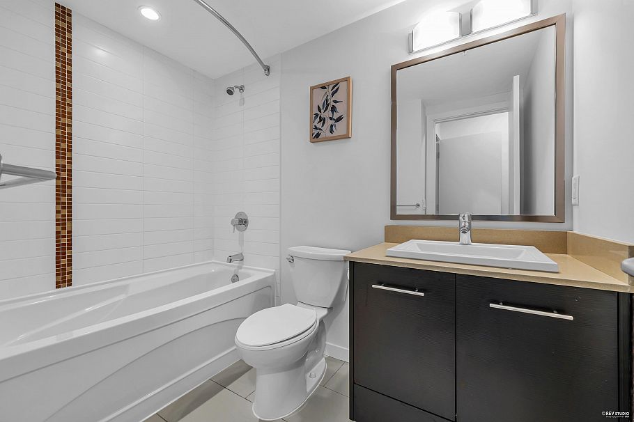 201 3111 Corvette Way Richmond, BC - 20