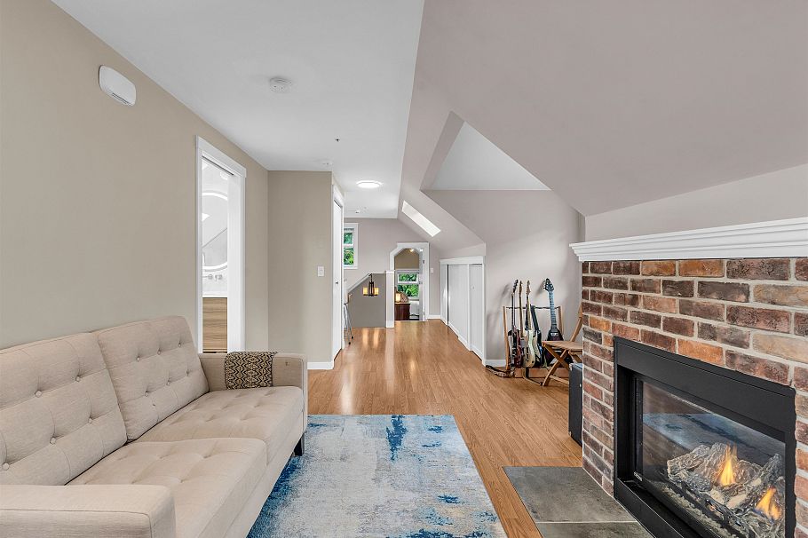 4 2535 W 6th Avenue Vancouver, BC - 20