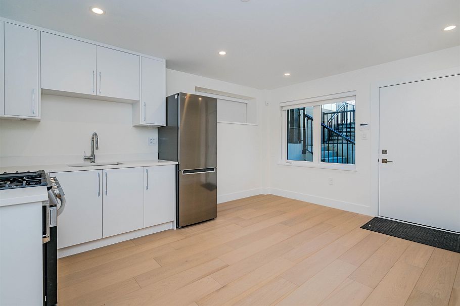 1 8190 Cartier Street Vancouver, BC - 28