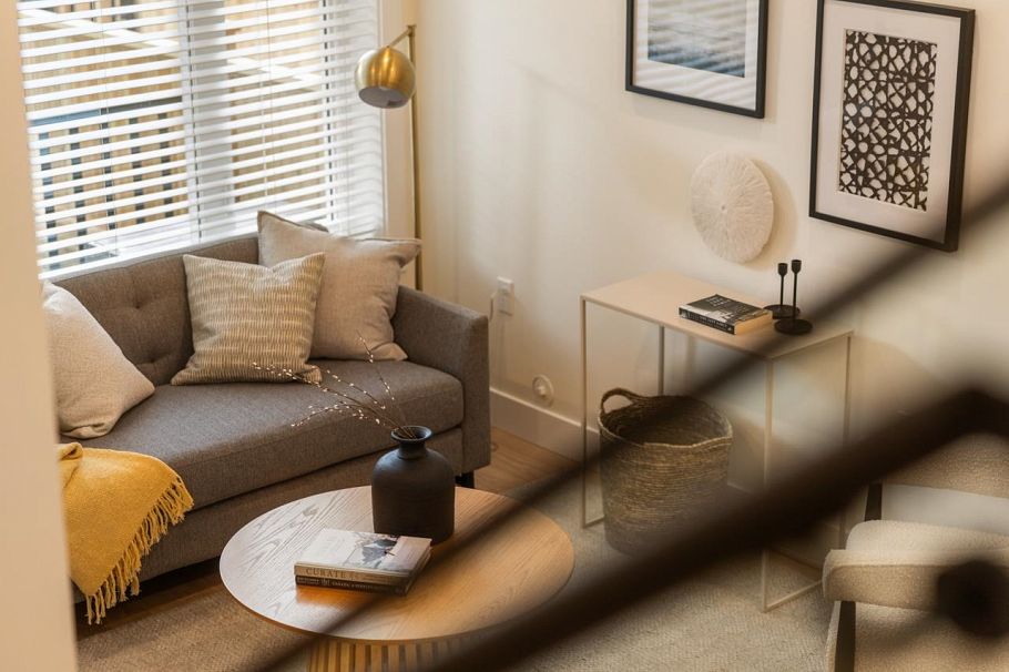 2051 E 4th Avenue Vancouver, BC - 20