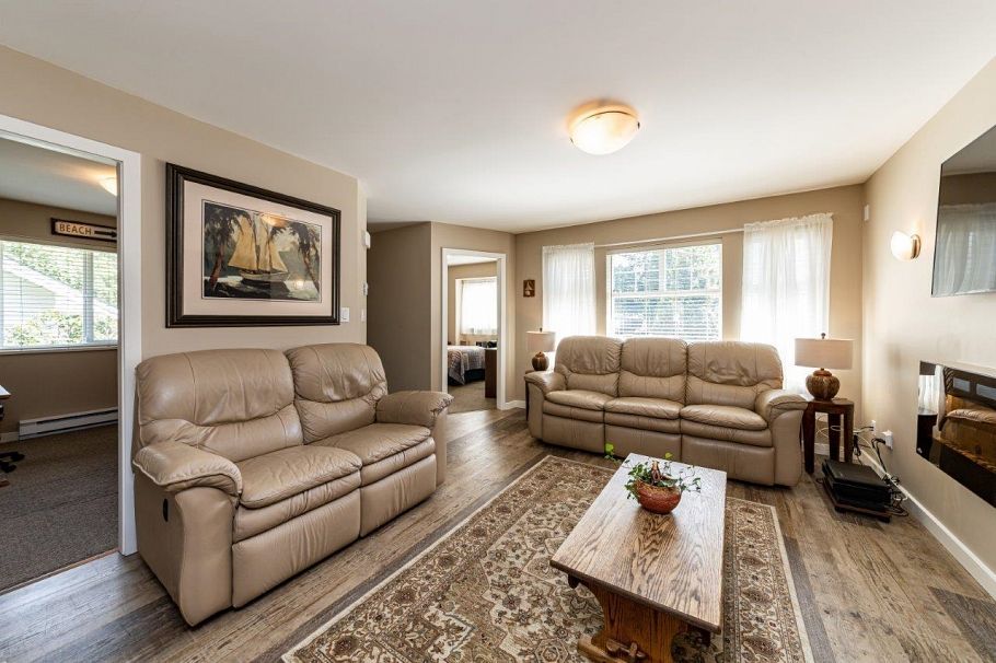 347 Seymour River Place North Vancouver, BC - 5