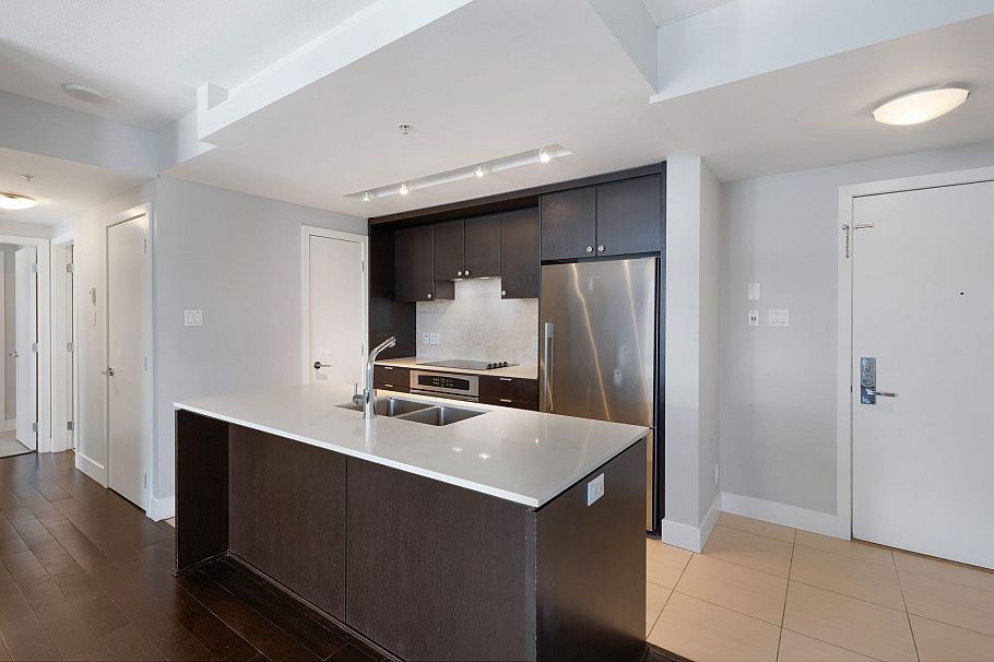 1706 1320 Chesterfield Avenue North Vancouver, BC - 9