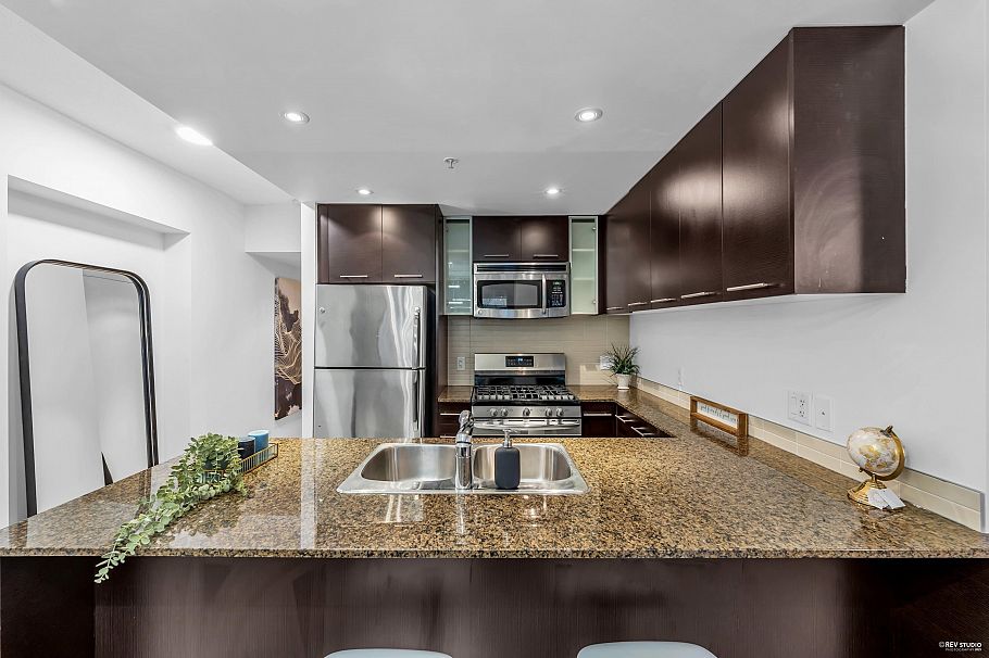 201 3111 Corvette Way Richmond, BC - 8