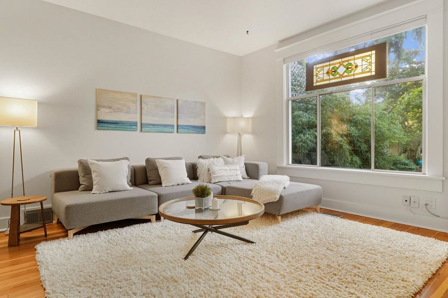 3415 Prince Edward Street Vancouver, BC - 4