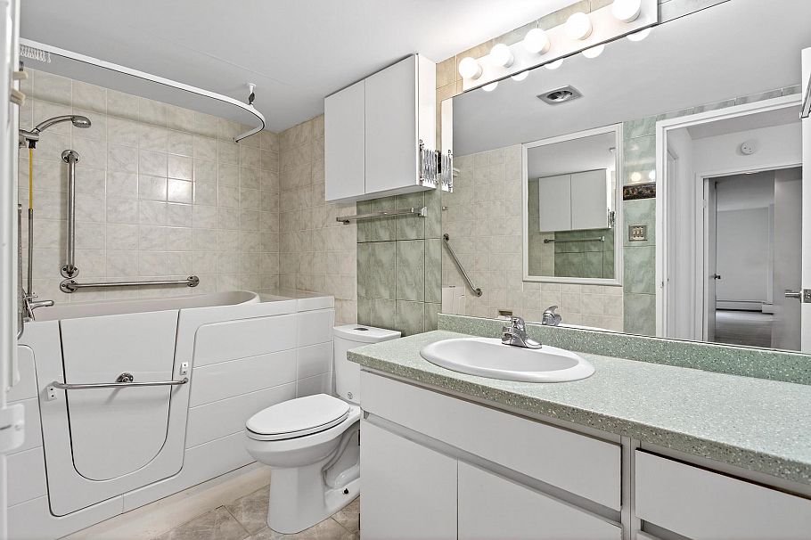 504 2024 Fullerton Avenue North Vancouver, BC - 33