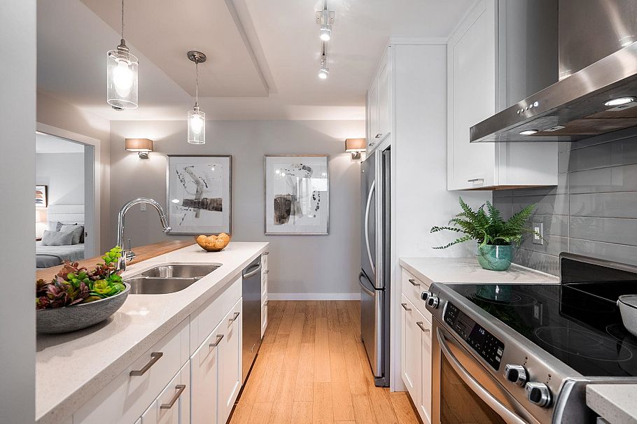 302 1263 Barclay Street Vancouver, BC - 13