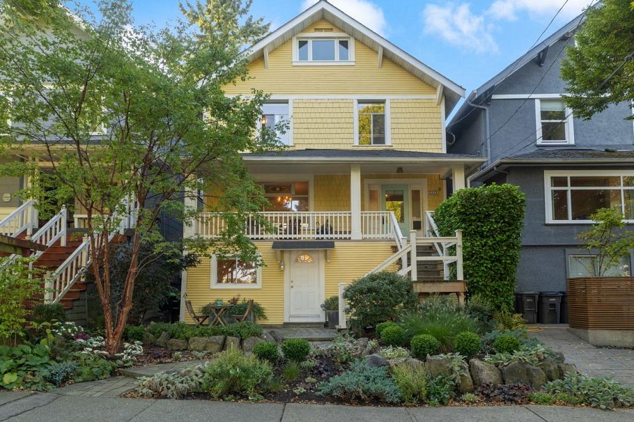 3415 Prince Edward Street Vancouver, BC - 1