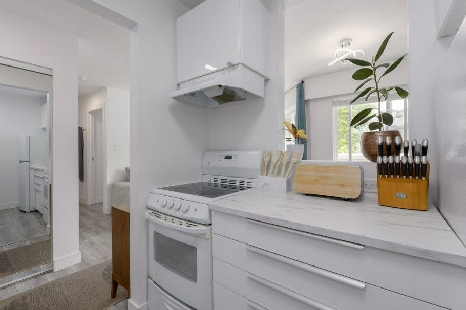 301 29 Nanaimo Street Vancouver, BC - 10