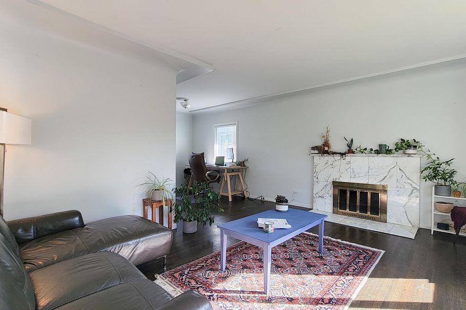 442 W 23rd Street North Vancouver, BC - 5