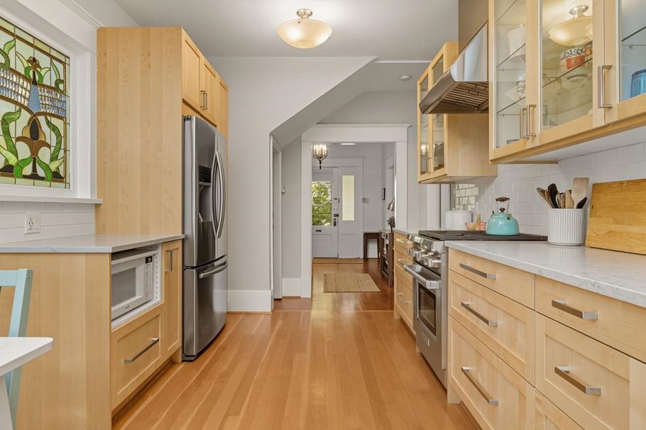 3415 Prince Edward Street Vancouver, BC - 13