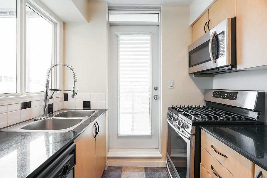 905 63 Keefer Place Vancouver, BC - 8