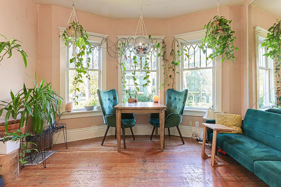 333 E 13th Avenue Vancouver, BC - 10