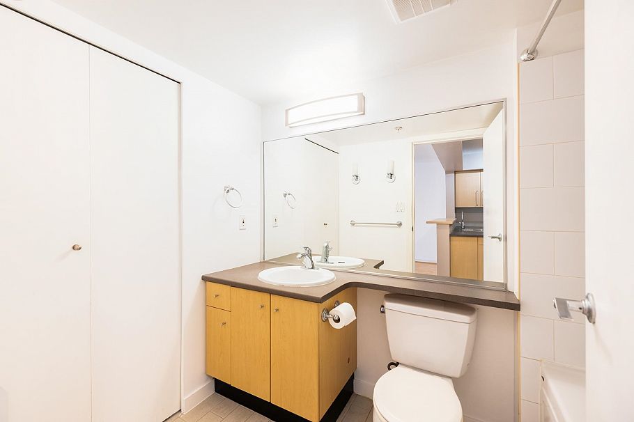 310 2768 Cranberry Drive Vancouver, BC - 8