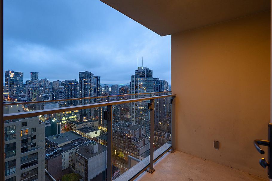 2701 1351 Continental Street Vancouver, BC - 20