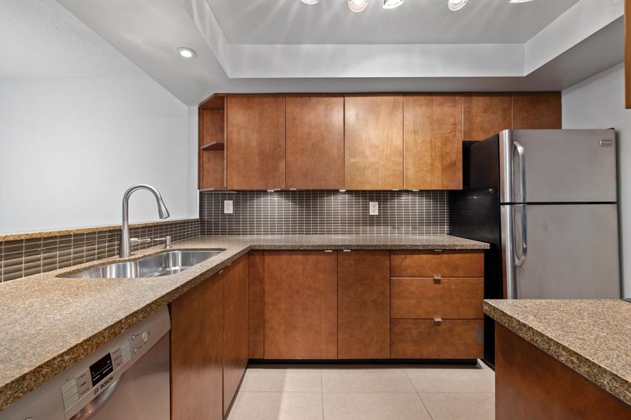 B106 1331 Homer Street Vancouver, BC - 10