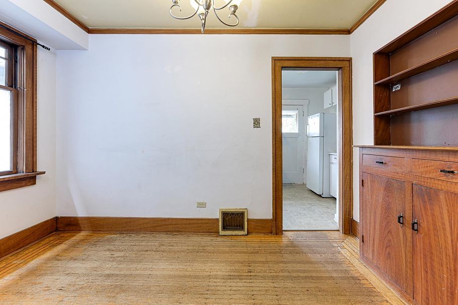 4557 W 14th Avenue Vancouver, BC - 13