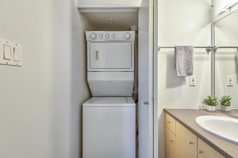 308 2768 Cranberry Drive Vancouver, BC - 18