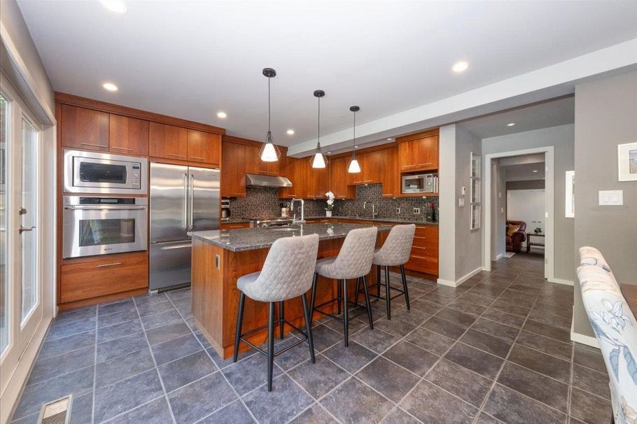 2864 Bushnell Place North Vancouver, BC - 4