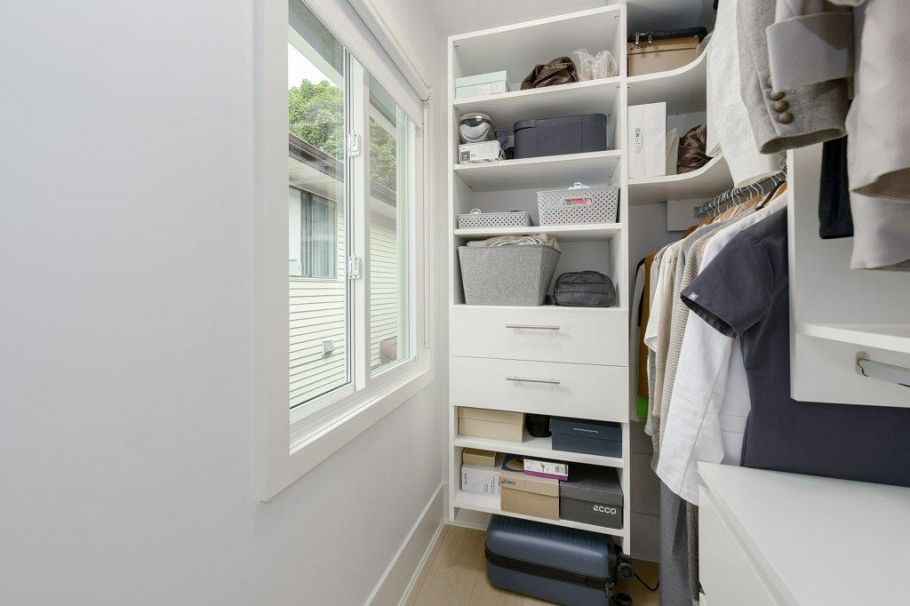 5051 Sherbrooke Street Vancouver, BC - 21