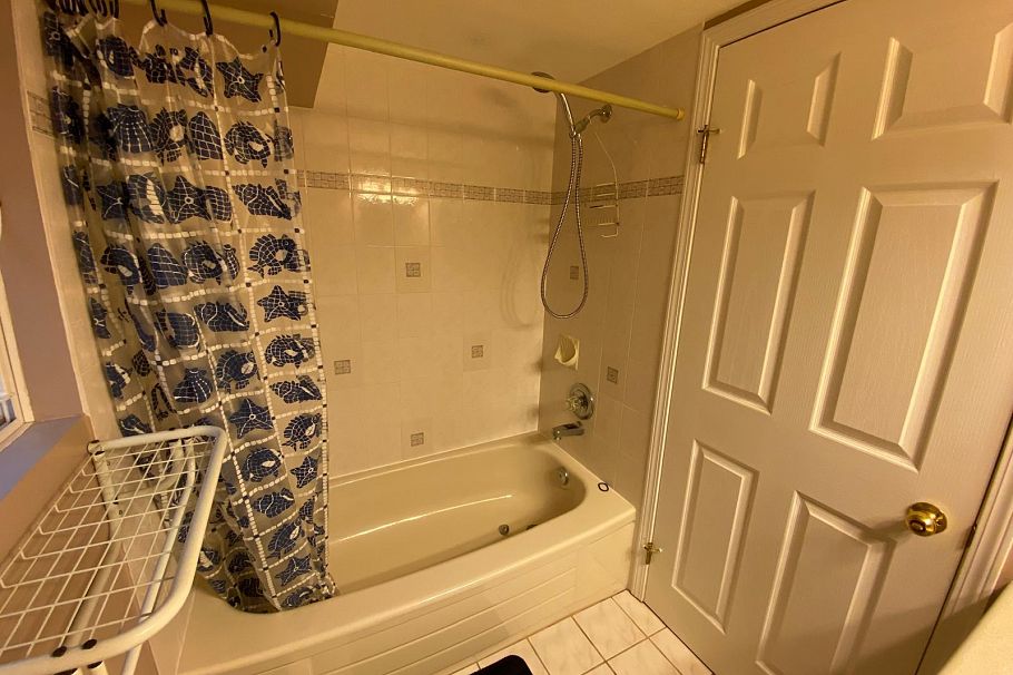 1326 Windermere Street Vancouver, BC - 6