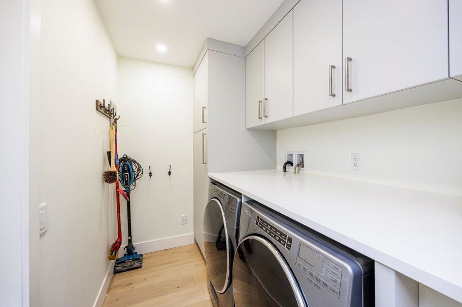 302 1133 E 29th Street North Vancouver, BC - 27