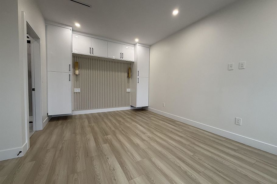 3 1577 E 58th Avenue Vancouver, BC - 9