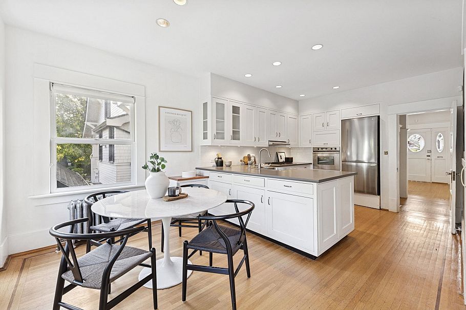 3617 West 2nd Avenue Vancouver, BC - 20