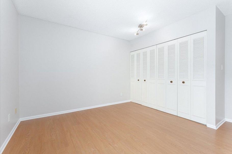 202 1550 Chesterfield Avenue North Vancouver, BC - 14