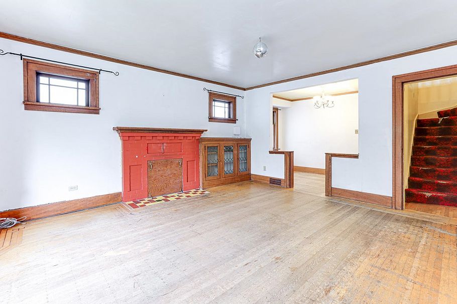 4557 W 14th Avenue Vancouver, BC - 9