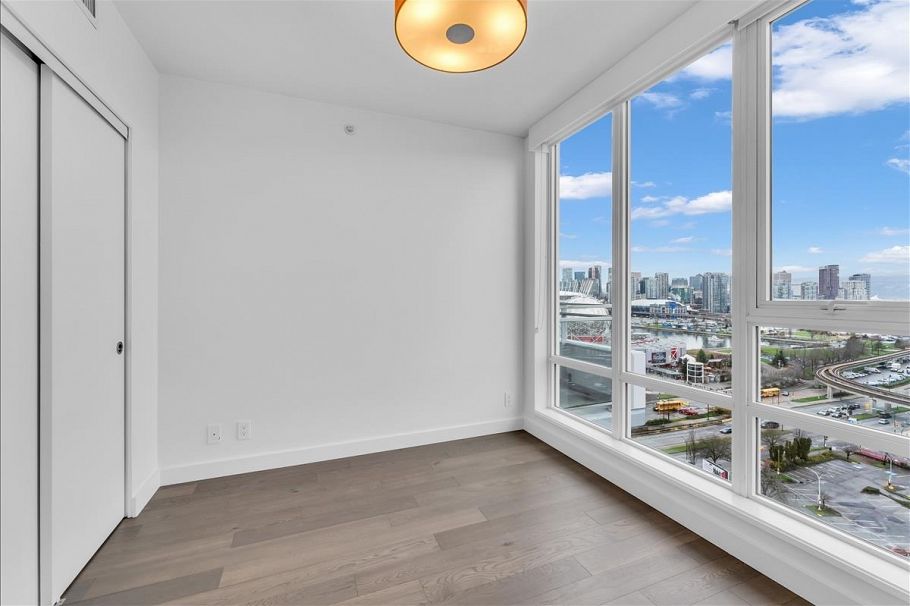 2016 1618 Quebec Street Vancouver, BC - 26