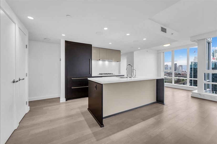 2016 1618 Quebec Street Vancouver, BC - 30