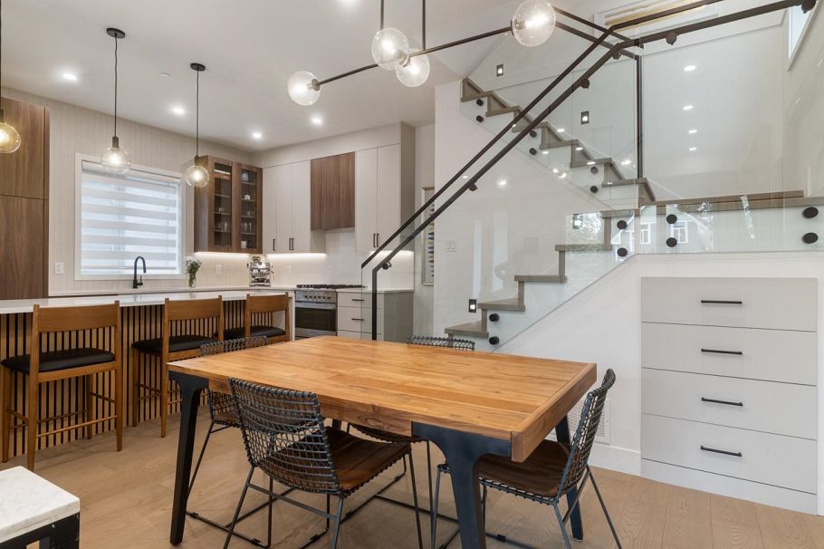 1 938 E 10th Avenue Vancouver, BC - 8