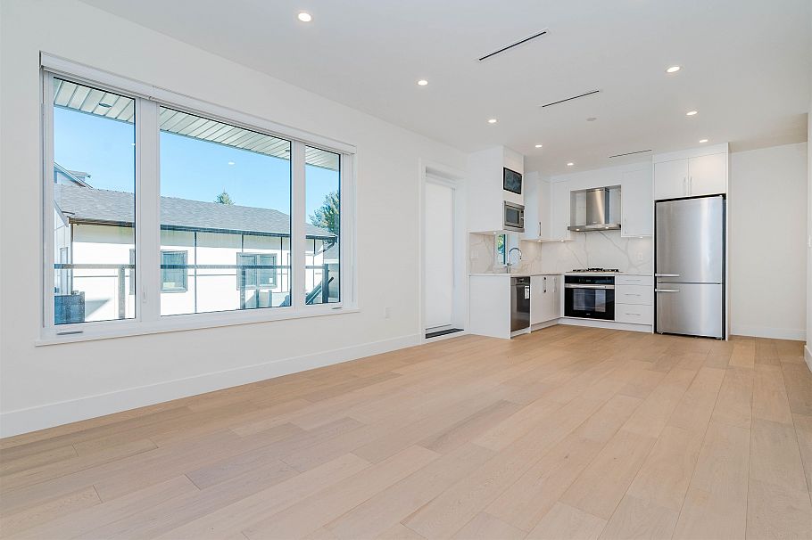 1 8190 Cartier Street Vancouver, BC - 2