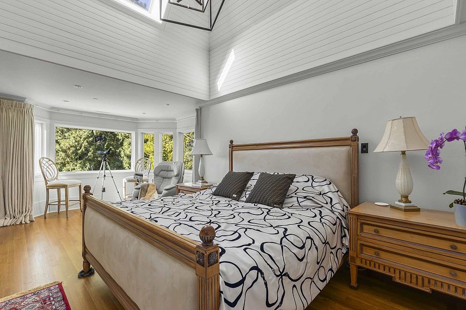 5149 Connaught Drive Vancouver, BC - 15