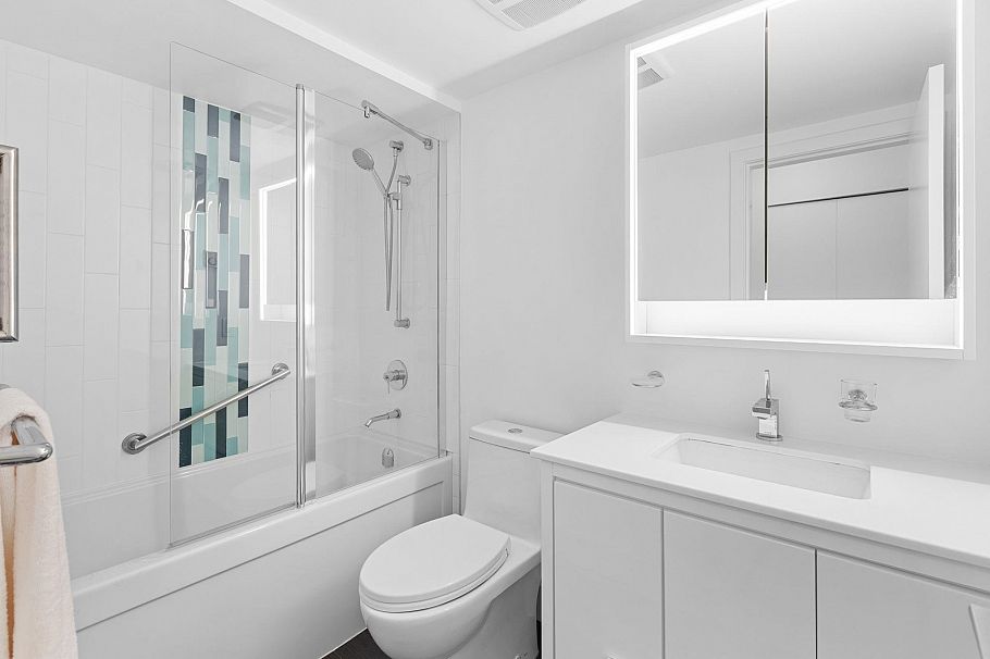 202 1422 E 3rd Avenue Vancouver, BC - 23