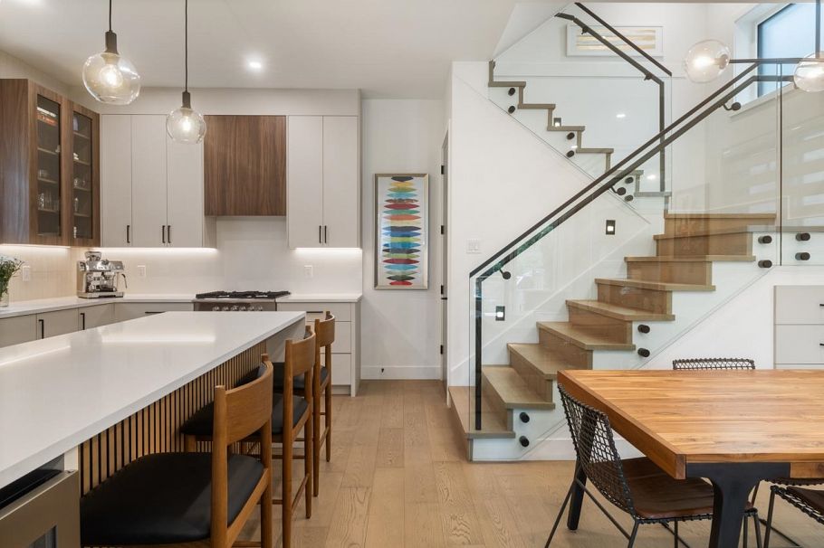 1 938 E 10th Avenue Vancouver, BC - 7