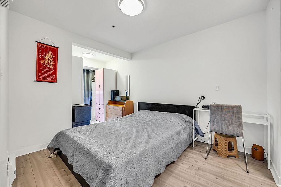 216 2888 E 2nd Avenue Vancouver, BC - 9