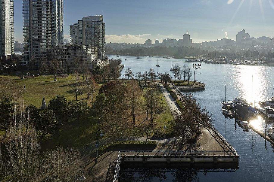 901 628 Kinghorne Mews Vancouver, BC - 12