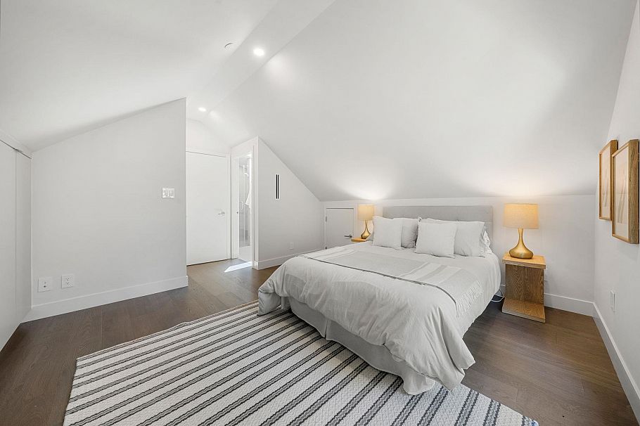 1 638 E 46th Avenue Vancouver, BC - 28