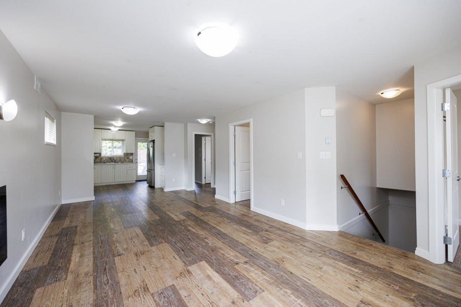 347 Seymour River Place North Vancouver, BC - 24